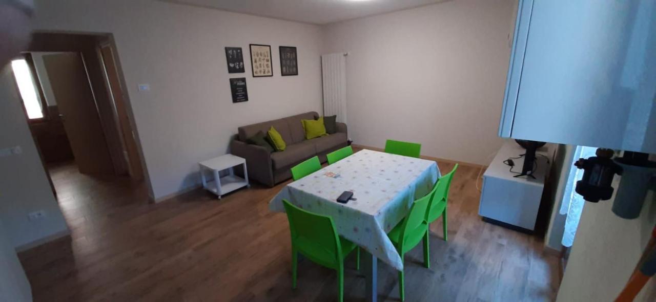 Casa Ester Serina  Zewnętrze zdjęcie